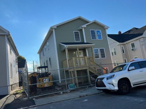78 Anthony Ave, Providence, RI 02909-2302