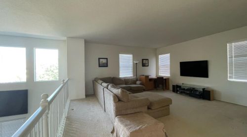 345 Scrub Oak Dr, Lathrop CA  95330-8689 exterior