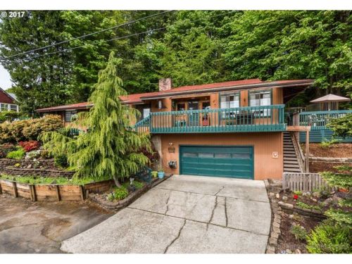 970 Tichenor St, Westport, OR 97016-7453
