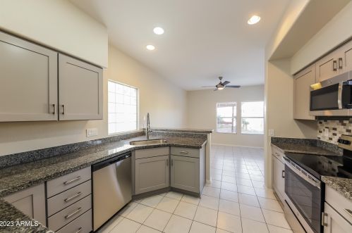 4820 Wahalla Ln, Glendale AZ  85308-7714 exterior