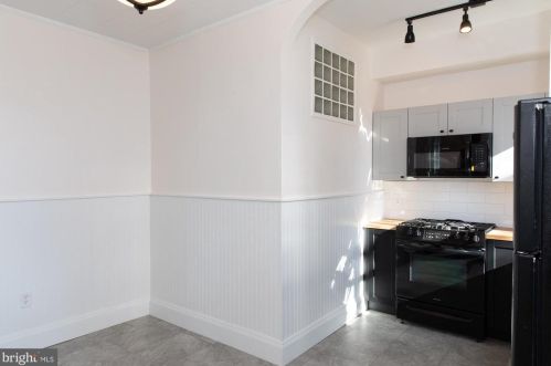 540 Chew Ave, Philadelphia PA 19120-2465 exterior