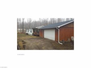 5495 New London Rd, Geneva On The Lake, OH 44041-7739