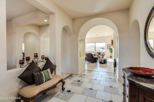 976 Josephine Saddle Pl, Green Valley AZ 85614-6302 exterior