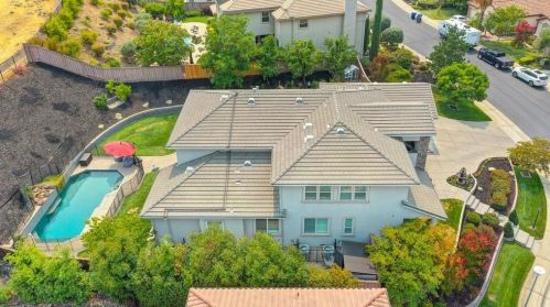 1781 Summer Cloud Ct, Folsom CA  95630-6249 exterior