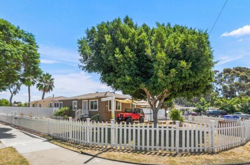 3615 Beta St, San Diego, CA 92113-3928