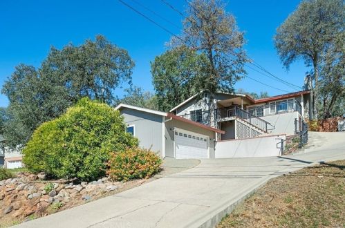 19528 Mountain Mdw, Middletown, CA 95467-8542