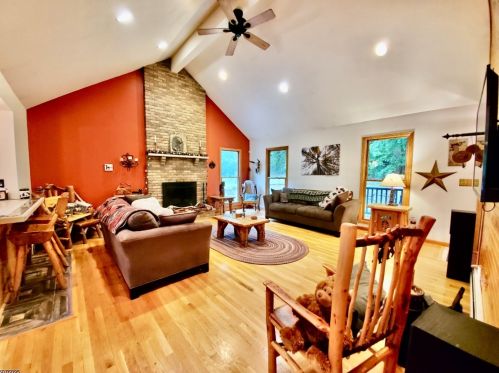 39 Pidgeon Hill Rd, Wantage NJ  07461-2731 exterior