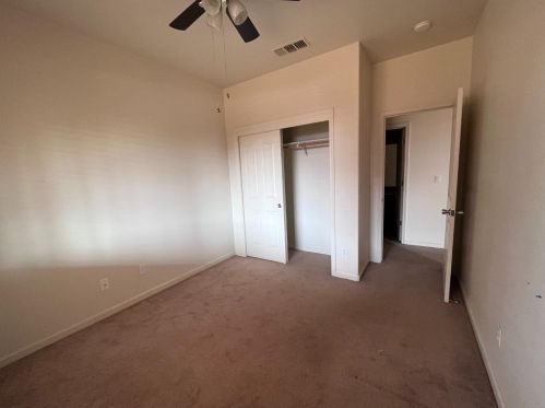 6675 Bruins Ct, Winton CA  95388-9671 exterior