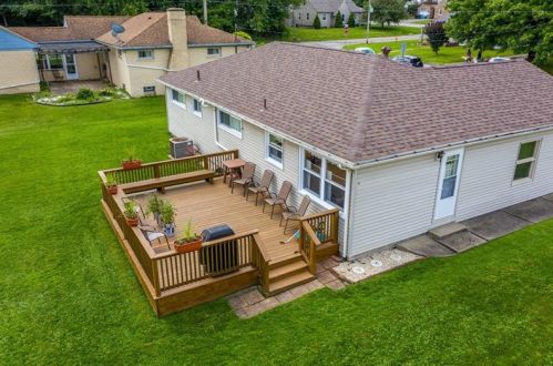 837 Spencer Ave, Hermitage PA  16146-3159 exterior