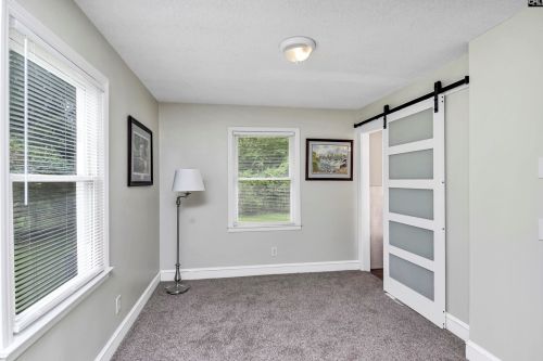 2614 Brookcliff Rd, Cayce-West Columbia SC  29033-4208 exterior