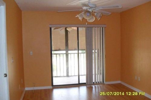 2446 Garden Ter, Fort Pierce, FL 34952-7439