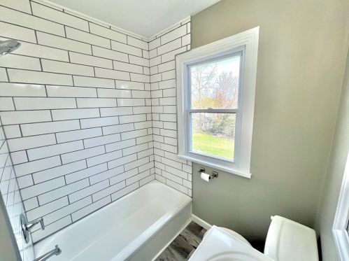 1034 Rose Ave, New Castle PA  16101-4336 exterior