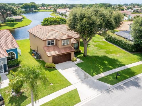 8603 Tourmaline Blvd, Boynton Beach, FL 33472-2421
