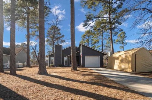 710 Prestige Blvd, Fayetteville, NC 28314-5241