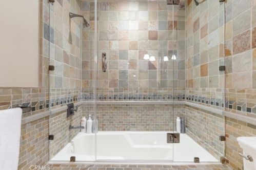 7 Shoreridge, Newport Beach CA  92657-1813 exterior