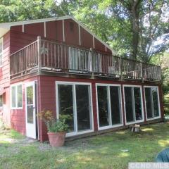 24 Mansion Dr, Copake, NY 12516-1124