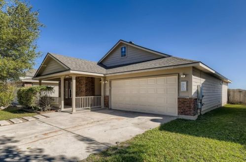 6213 Vida Nueva Ave, Del Valle, TX 78617-3657