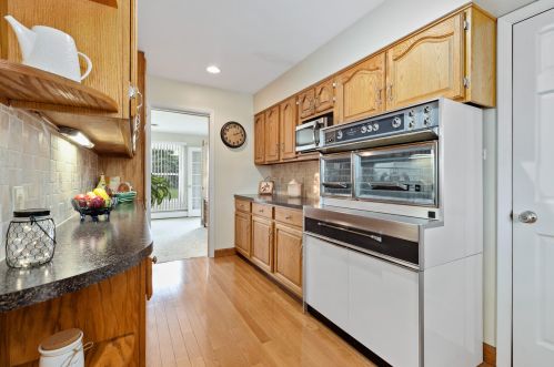 1128 Knowlton Rd, Bellefontaine OH  43311-2908 exterior