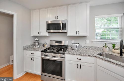 122 Republic Ave, Locust Grove VA  22508-5146 exterior