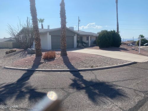 3674 Desert Garden Dr, Lake Havasu City, AZ 86404-1753