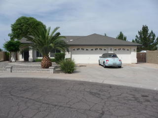 6123 89th Dr, Glendale, AZ 85305-5426