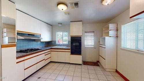 2607 Olive Ave, Fullerton CA 92833-3450 exterior