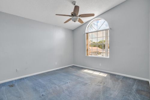 8632 Windy Cir, Boynton Beach FL  33472-5125 exterior