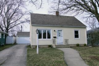 1918 34th St, Kenosha, WI 53140-5224