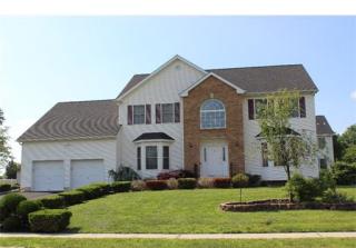 5 Mynipoti Ct, Piscataway, NJ 08854-2474