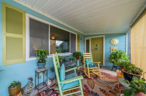 641 Oakmont Ave, Ruskin, FL 33573-5136