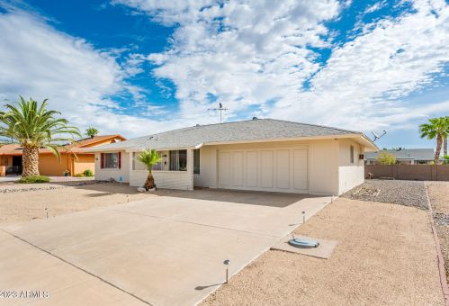 17811 135th Ave, Sun City, AZ 85375-4928