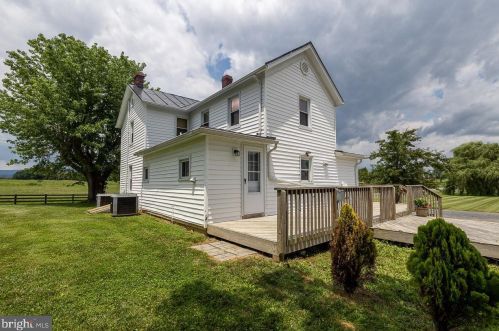 1654 Readus Rd, Edinburg VA  22824-2935 exterior