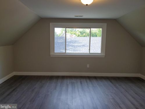 28 Buckingham Dr, Willingboro NJ  08046-1623 exterior