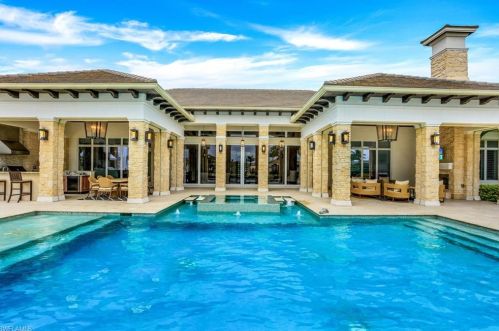 5907 Sunnyslope Dr, Naples, FL 34119-8461