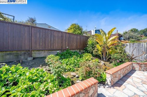 166 Plymouth Cir, Daly City CA  94015-2860 exterior