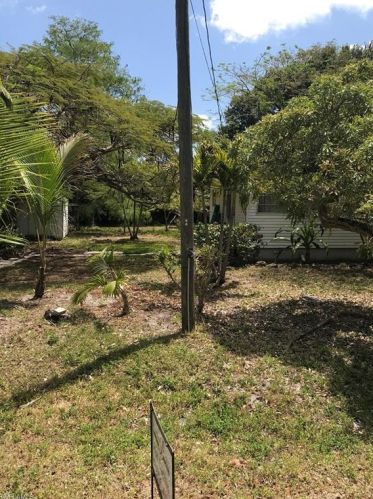 2647 Andrew Dr, Naples, FL 34112-4806