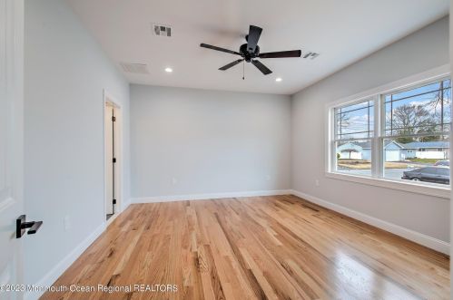 414 Seaward Pl, Lacey NJ  08731-2836 exterior