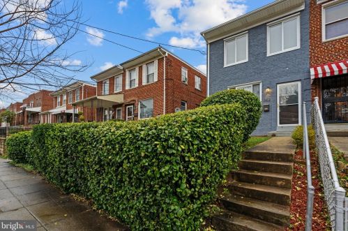 1652 Fort Dupont St, Washington, DC 20020-1053