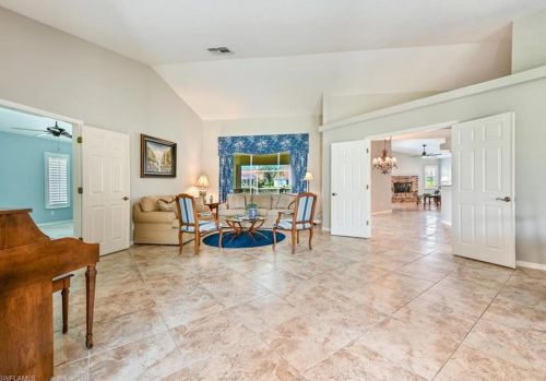 11683 Swift Ct, Naples, FL 34119-8903