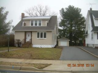 21 Valley Ave, Vineland, NJ 08360-3915