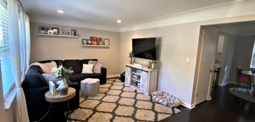 5331 Cleander Dr, Cincinnati, OH 45238-4254