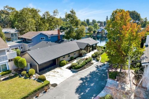 22756 Islamare Ln, El Toro, CA 92630-3634