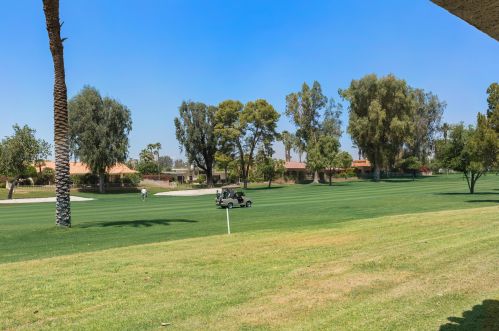 43211 Lacovia Dr, Indio CA  92203-8016 exterior