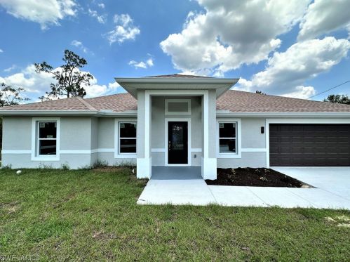 3306 31st St, Lehigh Acres, FL 33971-5799