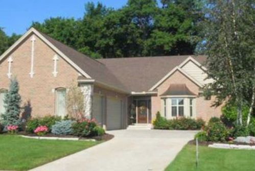 3848 Ravine Hollow Ct, Maumee, OH 43537-9261
