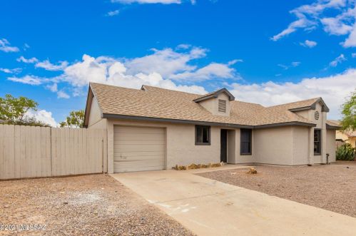 7100 Camino Grande, Tucson, AZ 85746-8257