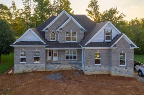 1403 Willow Bend Pl, Louisville, KY 40299-6629