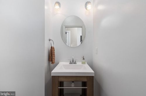 540 Mcdonalds Farm Rd, Linden VA  22642-5969 exterior