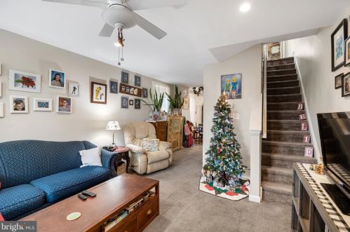 1 Atlantic Ave, Camden NJ  08106-1469 exterior