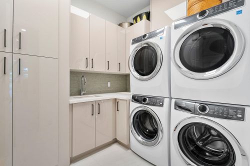 1739 Royal Palm Way, Boca Raton FL  33432-7441 exterior